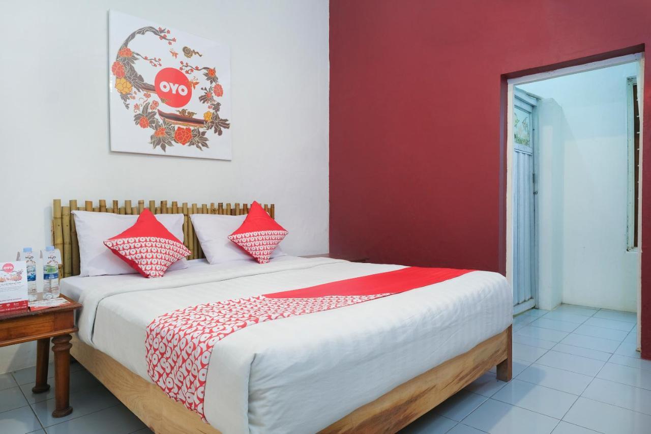 Hotel Oyo 287 Rumah Eyang Near Rsud Kota Yogyakarta Exterior foto
